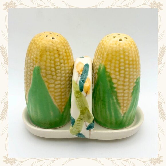 Vintage Corn Salt & Pepper Shaker Set on Tray - Picture 1 of 6